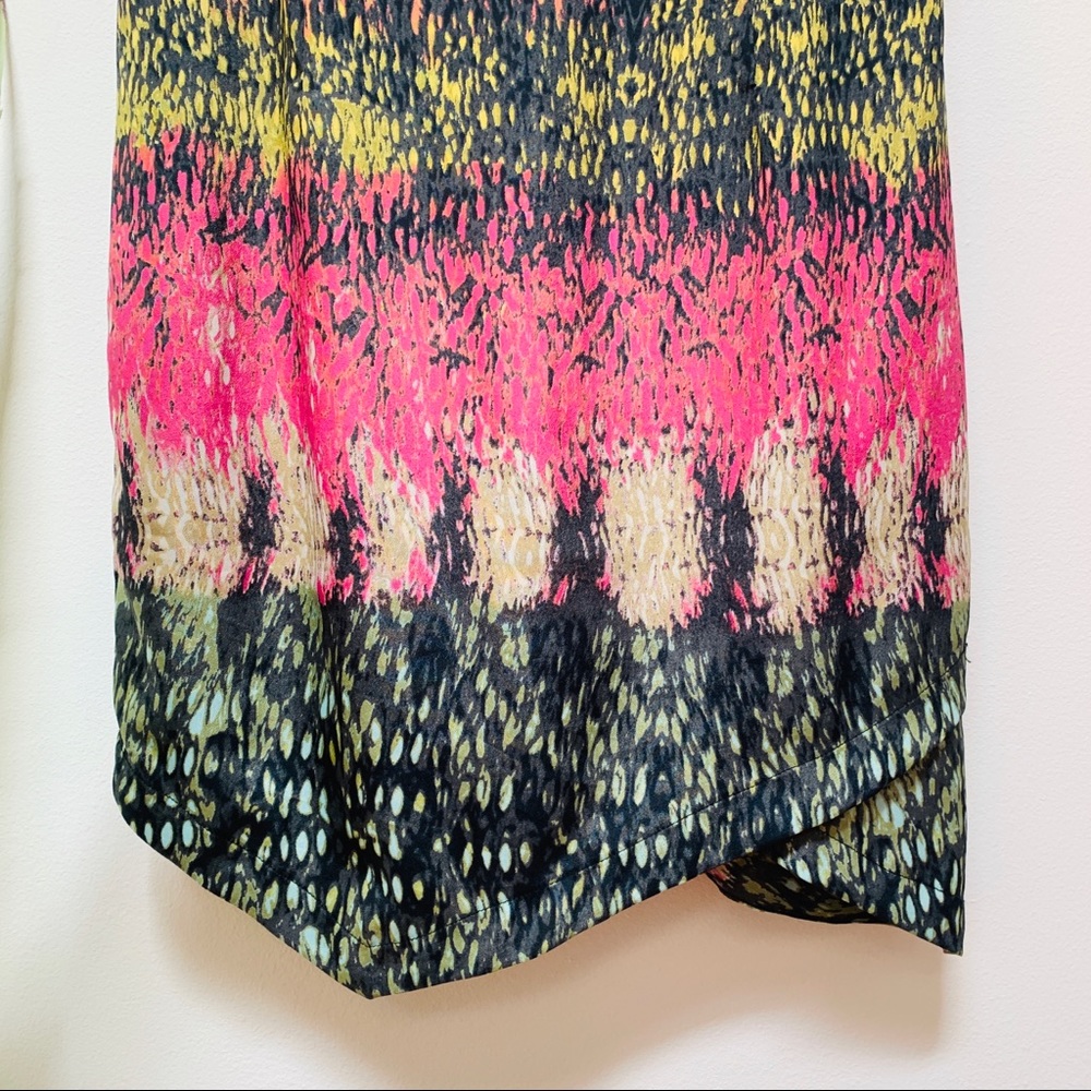 Charlie Jade Abstract Satin Faux Leater A-Line Multi-Color Short Sleeve … - Picture 5 of 8